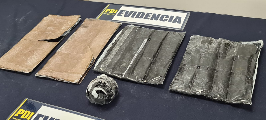 PDI incauta un kilo y medio de Éxtasis en Valdivia.